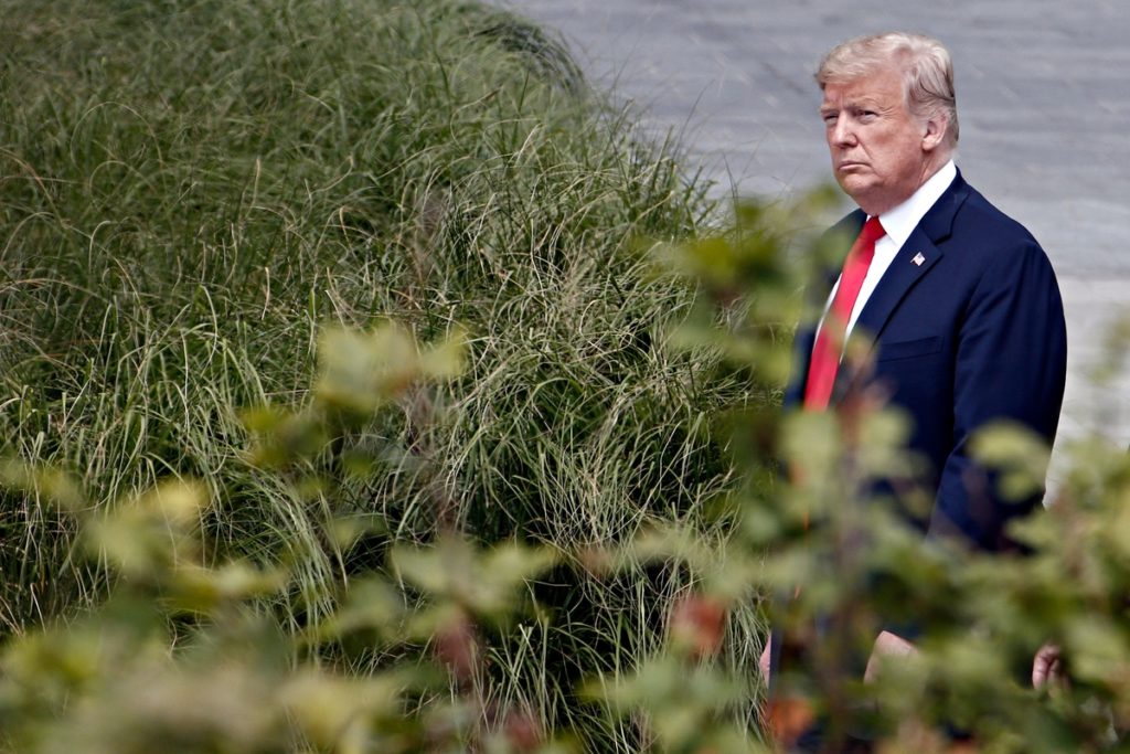 Ο Τραμπ  ζητά να διώκονται ως τρομοκράτες οι αντιφασίστες