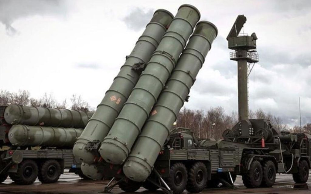 Η Ρωσία «προσλαμβάνει» την Τουρκία για την κατασκευή των πυραύλων S – 400