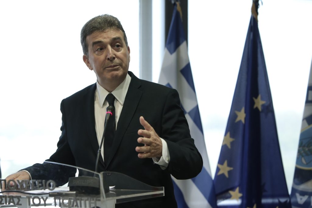 Παραίτηση της ηγεσίας της ΕΛΑΣ με την ανάληψη Χρυσοχοΐδη στο ΠΡΟΠΟ