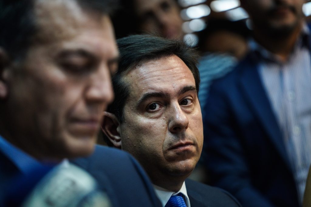 Υπέρ του κεφαλαιοποιητικού συστήματος στις επικουρικές και των «τριών πυλώνων ασφάλισης» ο Μηταράκης