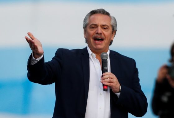 Νέος πρόεδρος της Αργεντινής ο Σοσιαλδημοκράτης Φερνάντες