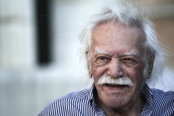 Βγήκε από το νοσοκομείο ο Μανώλης Γλέζος