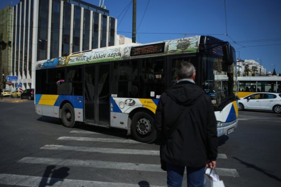 Fast track προσλήψεις και απευθείας αναθέσεις για τα ΜΜΜ σε Αθήνα και Θεσσαλονίκη