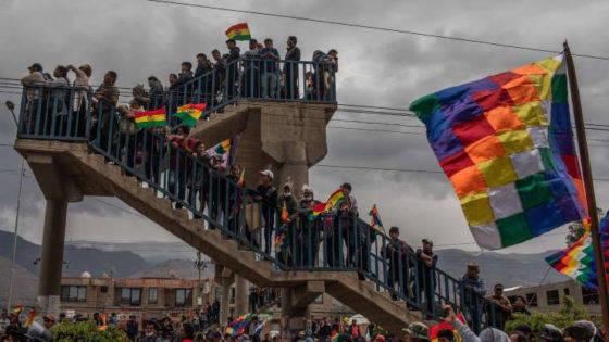 Η «νοθεία», το πραξικόπημα και οι μισές αλήθειες γύρω από τη Βολιβία