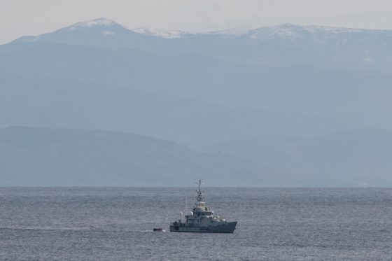 Τουρκική ακταιωρός συγκρούστηκε με σκάφος του λιμενικού (UPD)