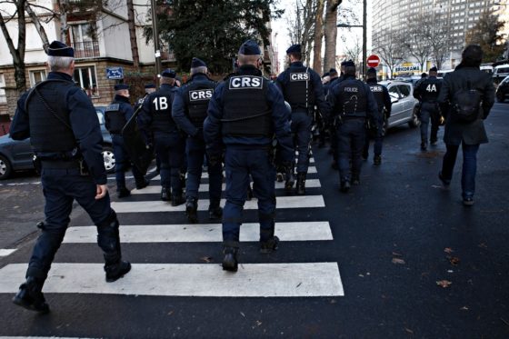 Επιβολή αυστηρότερων ποινών στους δράστες εγκλημάτων κατά αστυνομικών στη Γαλλία