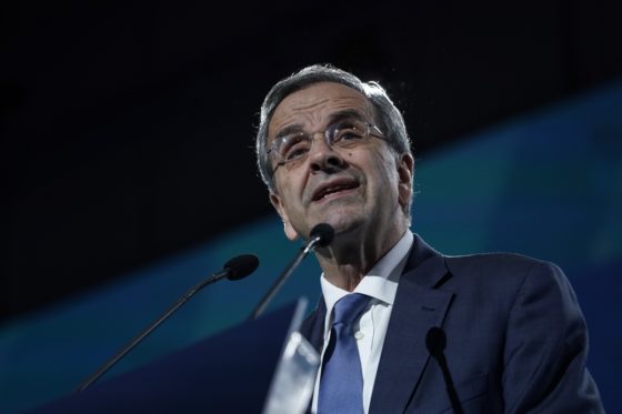 Ο Σαμαράς επιμένει στα περί σκευωρίας και παρακρατικού κυκλώματος για Novartis – Εθνικιστικές κορώνες για την «πειρατία» της Τουρκίας