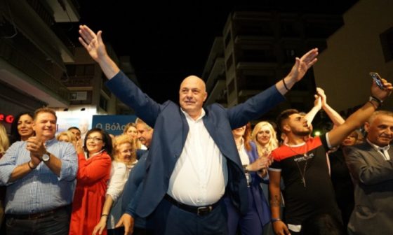 Ο Παυλόπουλος θα βραβεύσει τον Μπέο ως τον «καλύτερο δήμαρχο της Ελλάδας»