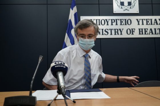 Μέλη της Επιτροπής Εμπειρογνωμόνων του Υπουργείου Υγείας στο Δ.Σ. της Ελληνικής Εταιρίας Λοιμώξεων