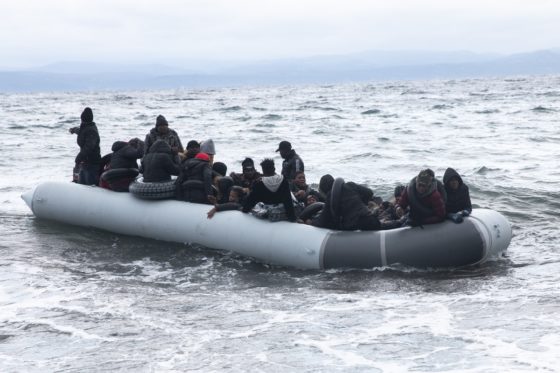 Καταδιωκόμενοι αστυνομικοί, μέλη του PKK και πανεπιστημιακοί σε σκάφος μεταναστών