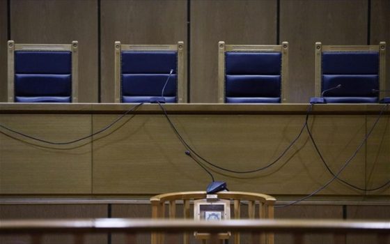 Ένωση Δικαστών και Εισαγγελέων: Η σημερινή πρωτοφανής επίθεση ενόπλου κατέδειξε με τον χειρότερο τρόπο την απουσία μέτρων ασφαλείας