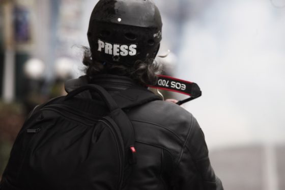 Απόσυρση άρθρου νομοσχεδίου ζητά η ΕΣΗΕΑ καθώς ενδέχεται να περιορίζει την ελευθερία του λόγου