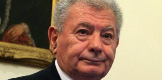 Αγνοείται ο πρώην υπουργός Σήφης Βαλυράκης στον Ευβοϊκό