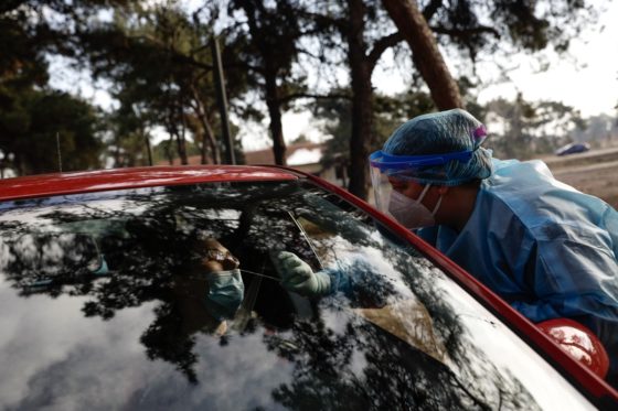 Ανοιχτό το ενδεχόμενο για μετακινήσεις με τεστ ή πιστοποιητικό και από νομό σε νομό