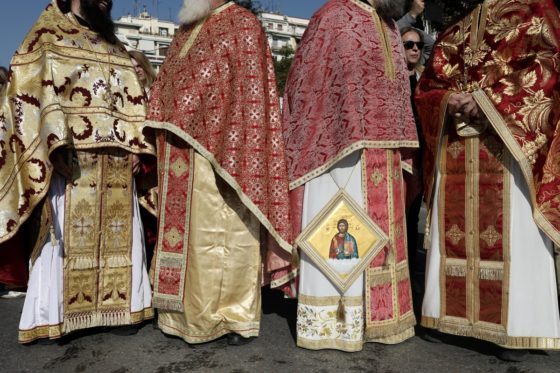 Σωρεία καταγγελιών για σεξουαλική κακοποίηση ανηλίκων από ιερέα στο Αγρίνιο