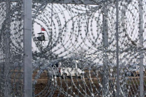 Καταγγελόμενα βασανιστήρια, απαγωγή και σεξουαλική κακοποίηση με ελληνική «σφραγίδα» στα σύνορα
