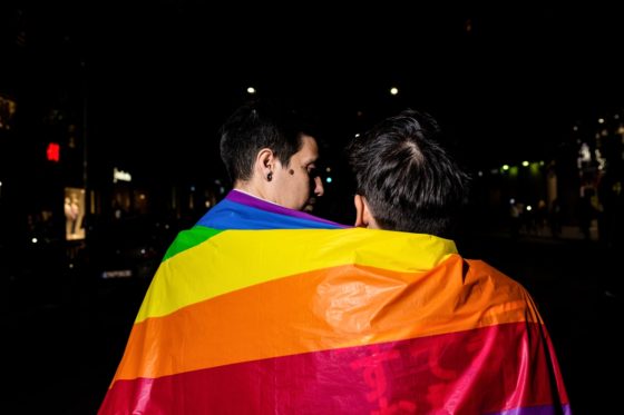 Orlando LGBT+ προς Κούγια: Οι βιασμοί ανδρών από άνδρες είναι ένα αδιάσειστο φαινόμενο
