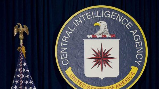 Τί σχέση μπορεί να έχουν τα Pandora Papers με τη CIA