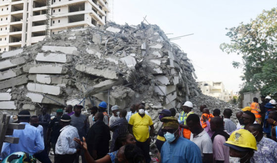 Εγκλωβισμένοι εργάτες στη Νιγηρία μετά από κατάρρευση κτιρίου