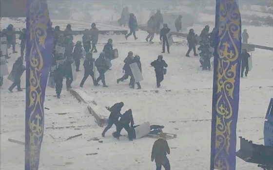 Καζακστάν: 4,400 συλληφθέντες και 40 νεκροί ο τελευταίος απολογισμός των συγκρούσεων