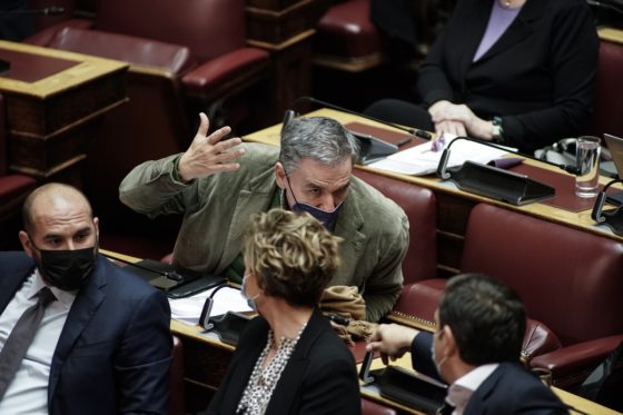 Σφοδρή επίθεση από ΣΥΡΙΖΑ σε ΝΔ – «Είναι μια κυβέρνηση από καιρό παραιτημένη»