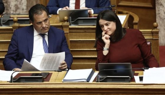 Κεραμέως και Άδωνις εισάγουν τα προγράμματα της “Ελληνικής Αγωγής” στα σχολεία