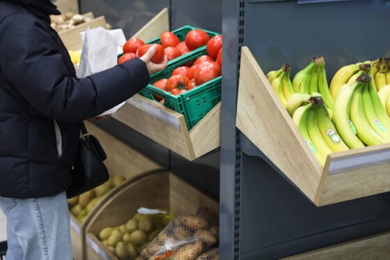 Ανυποχώρητος ο πληθωρισμός τον Απρίλιο – Αύξηση 63,7% στο ελαιόλαδο σε ένα χρόνο