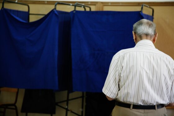 46 κόμματα και ο νεοναζιστικός συνδυασμός του Ηλία Κασιδιάρη έχουν υποβάλλει αίτηση συμμετοχής στις εκλογές