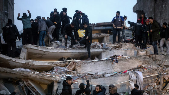 Άγγιξαν τους 20.000 οι νεκροί από τους φονικούς σεισμούς σε Τουρκία και Συρία