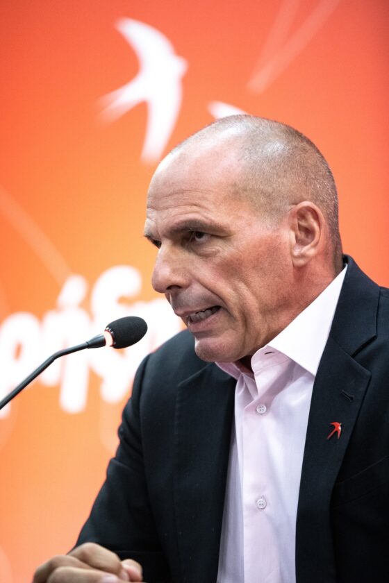 Γ. Βαρουφάκης για τις προγραμματικές δηλώσεις: «Δεν μάθαμε το μάθημά μας»
