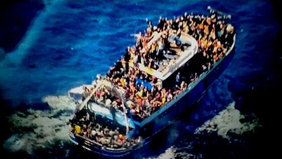 Επιζώντες του ναυαγίου της Πύλου στο TPP: «Το Ελληνικό Λιμενικό ευθύνεται 100% – Ακόμη ακούω τις φωνές που ζητάνε βοήθεια»