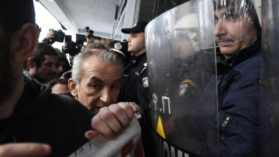 Η πολιτική μετατόπιση στην Ελλάδα μπορεί να πυροδοτήσει μια εκ νέου αφύπνιση του κινηματικού ακτιβισμού