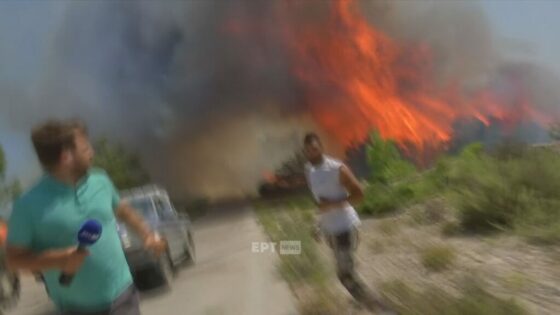 Συνεργείο της ΕΡΤ κι εθελοντές κινδύνευσαν να τυλιχτούν στις φλόγες
