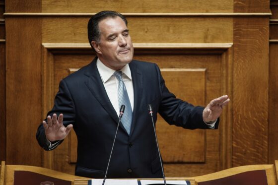 13ωρη νόμιμη εργασία ανακοίνωσε ο Αδ. Γεωργιάδης – Πλήρης απασχόληση σε έναν εργοδότη, μερική στον δεύτερο