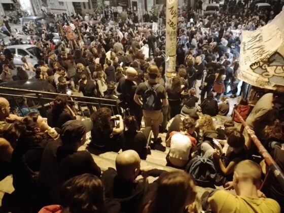 Δυναμικό «όχι» των Εξαρχειωτών στο κόψιμο των δέντρων και στο μετρό – Να πάψει η κοπή ζητά η Εισαγγελία