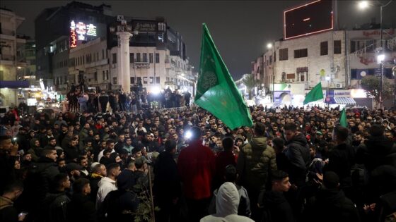 Διαδηλώσεις στη Δυτική Όχθη μετά τη δολοφονία του υπαρχηγού της Χαμάς