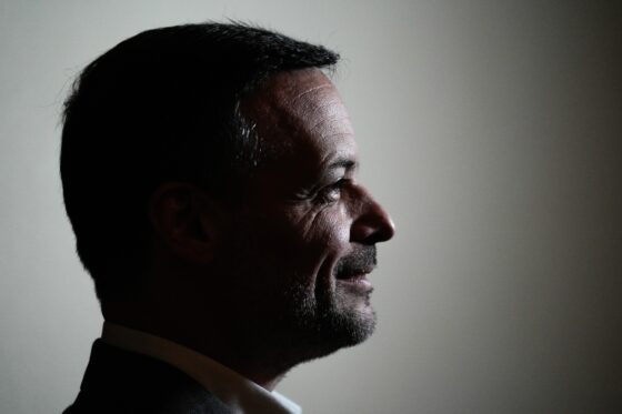 Επιστολή Δούκα σε Σταϊκούρα για το μετρό στην πλ. Εξαρχείων: Η «Ελληνικό Μετρό Α.Ε» αρνείται να συμμορφωθεί στη δικαστική απόφαση και να αποσύρει τις λαμαρίνες