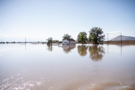 Οι πλημμύρες ως ευκαιρία για πλημμύρα ιδιωτικοποιήσεων