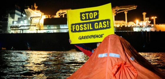 Greenpeace: Το LNG είναι ένα αχρείαστο και «εκρηκτικό» ρίσκο