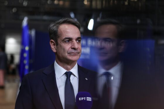 Αλάνθαστος παραπλανημένος