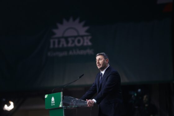 ΠΑΣΟΚ: Σε εξέλιξη το 4ο συνέδριο – «Καμία συνεργασία με τη ΝΔ» διαμηνύει ο Ανδρουλάκης