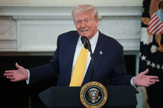 Ο Τραμπ συνεχίζει τον αποκλεισμό του Ιράν: «Πιο αποτελεσματικός από τους βομβαρδισμούς»