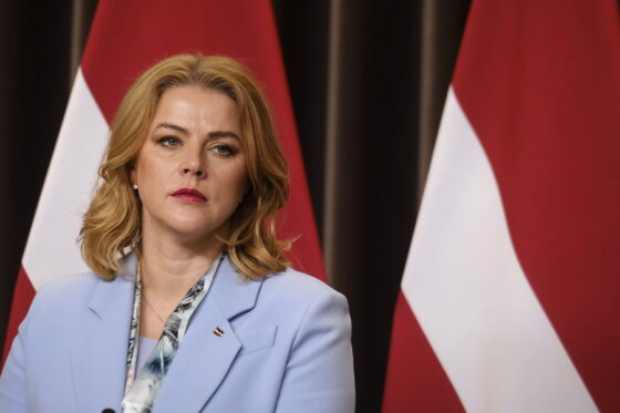 Λετονία: Παραιτήθηκε η πρωθυπουργός Σιλίνια – Κατέρρευσε ο κυβερνητικός συνασπισμός εξαιτίας περιστατικού με ουκρανικά drones