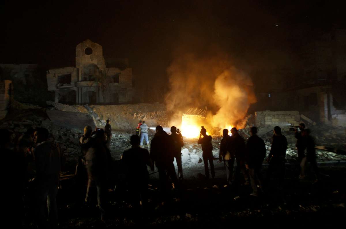 Газа нападение. Авиаудары по Рафаху. Бомбардировка ЦАХАЛ В Рафахе. Фото сектора газа после бомбежки. Газа фото после бомбежек.